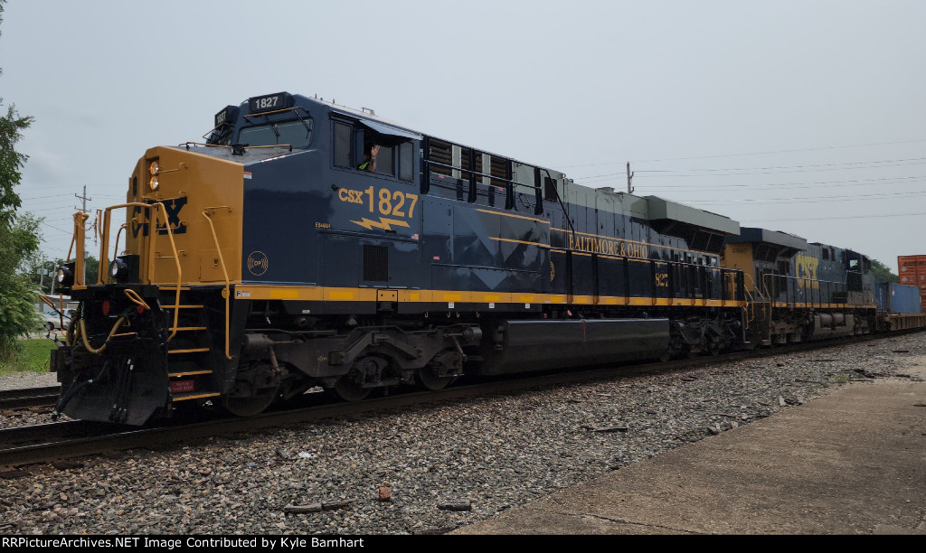 CSX 1827